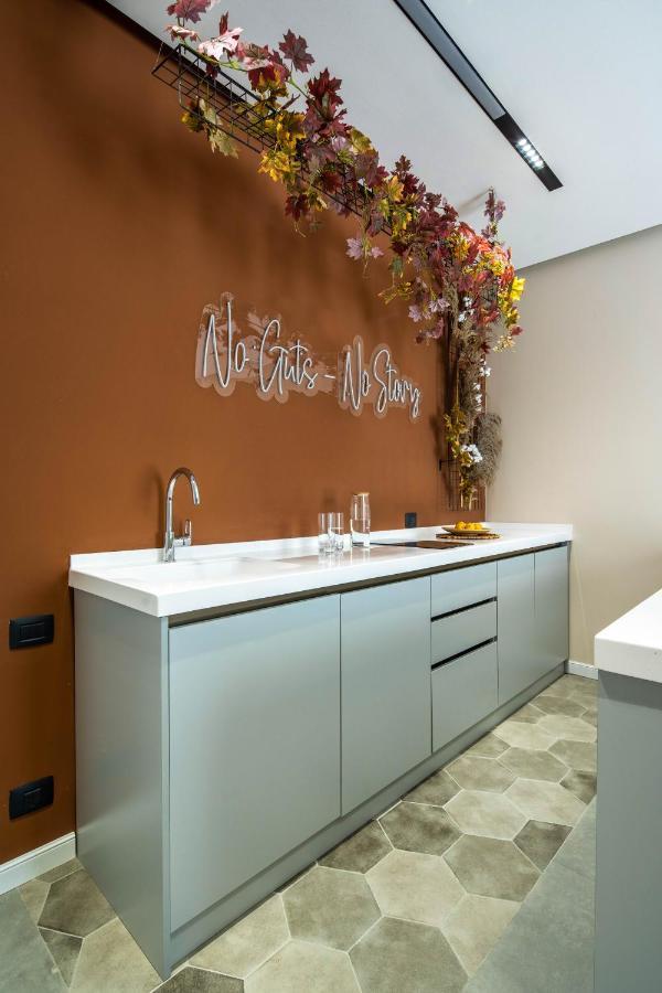 Muqtedir Lazy Seal Holiday Cottages Nabran מראה חיצוני תמונה