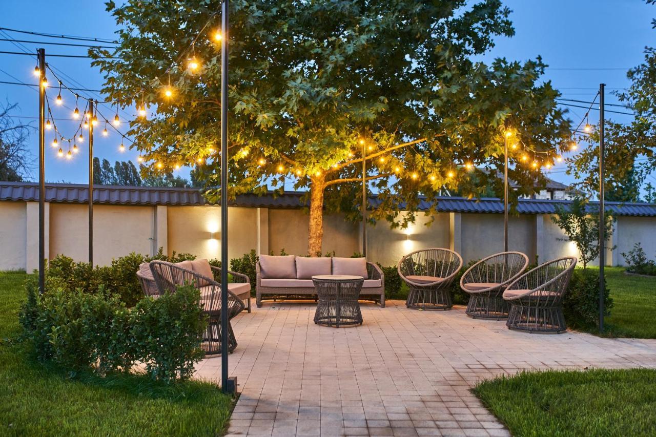 Muqtedir Lazy Seal Holiday Cottages Nabran מראה חיצוני תמונה